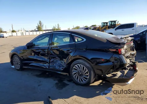 2025 Hyundai Sonata Hybrid z USA, uszkodzony, nr VIN KMHL34JJ6SA121353